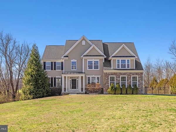 898 DECLARATION DRIVE, CHARLES TOWN, WV 25414