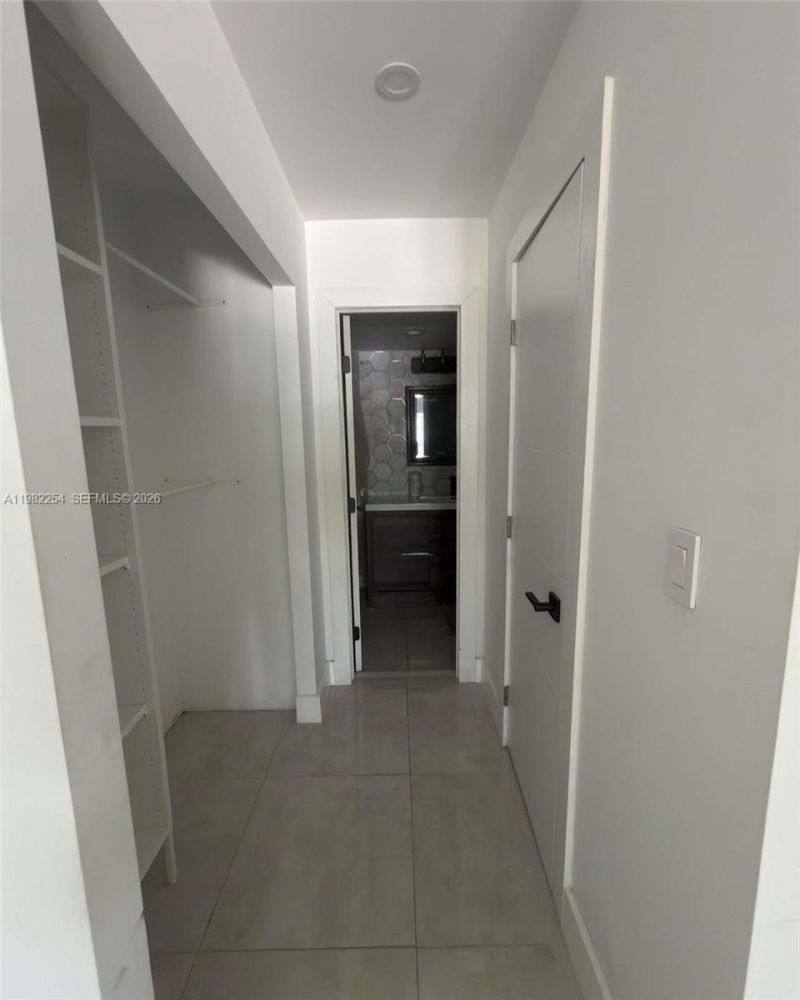 2851 NE 183rd St, Unit 212E, Aventura, FL 33160 Photo