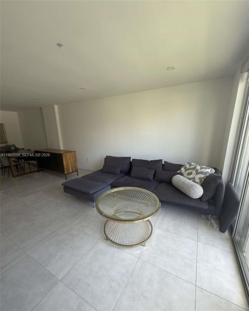 2851 NE 183rd St, Unit 212E, Aventura, FL 33160 Photo