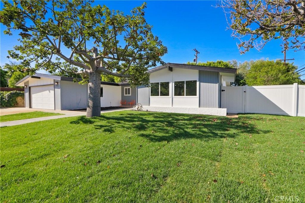 1308 E Sunview Drive, Orange, CA 92865 Main Photo