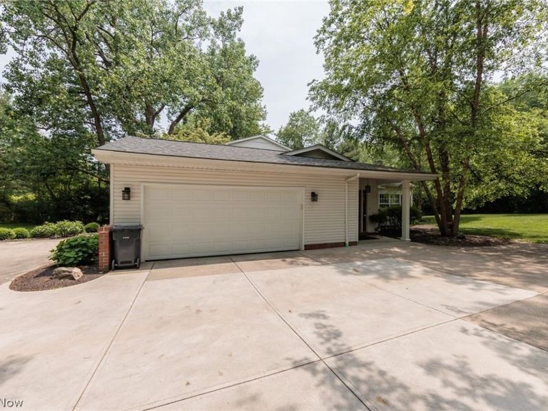 35320 Chagrin Boulevard, Moreland Hills, OH 44022 Photo 14