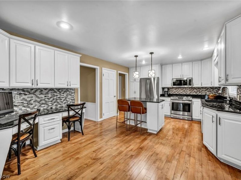 35320 Chagrin Boulevard, Moreland Hills, OH 44022 Photo 30