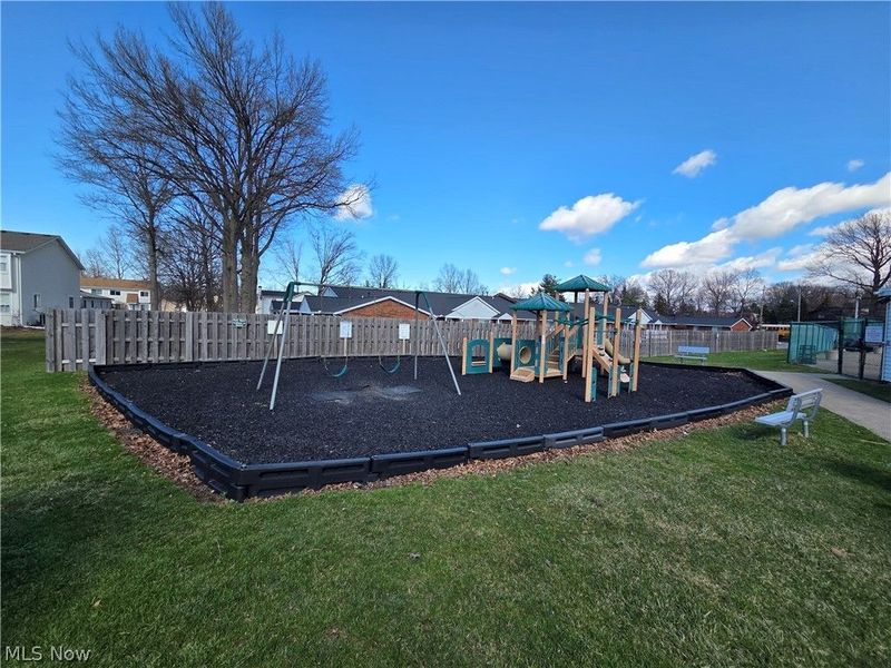 5463 Millwood Lane, Unit 42-C, Willoughby, OH 44094 Photo 22