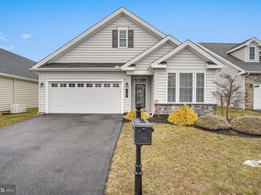 406 GENERAL DRIVE, MECHANICSBURG, PA 17050