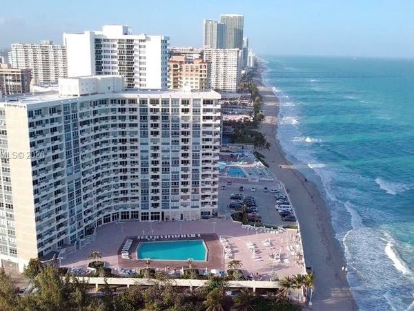 3180 S Ocean Dr, Unit 721, Hallandale Beach, FL 33009