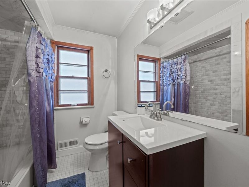 13406 Lakewood Heights Boulevard, Lakewood, OH 44107 Photo 13