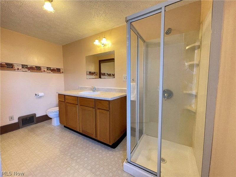 331 Ohio Avenue, Ravenna, OH 44266 Photo 15