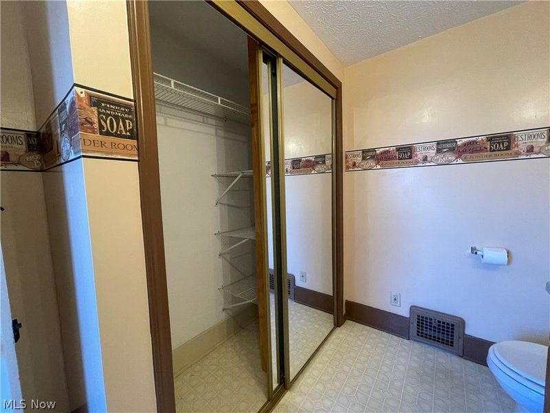 331 Ohio Avenue, Ravenna, OH 44266 Photo 16