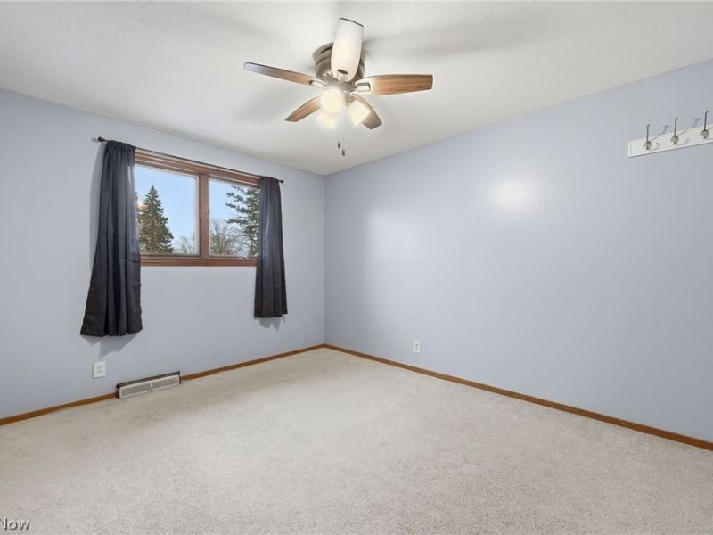 13442 Havendale Drive, Brook Park, OH 44142 Photo 20