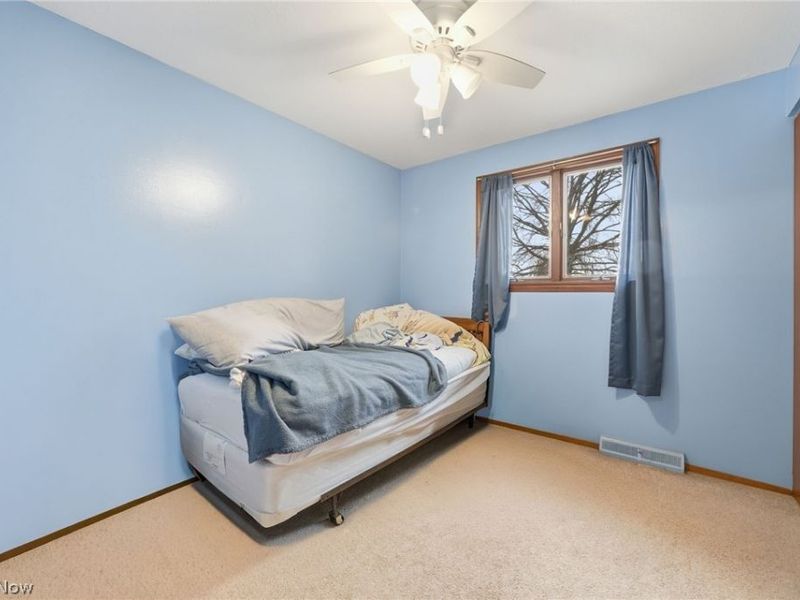 13442 Havendale Drive, Brook Park, OH 44142 Photo 25