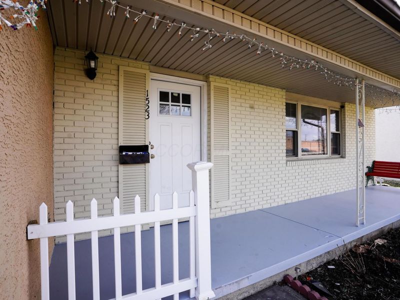 1523 Hempwood Drive, Columbus, OH 43229 Photo 2