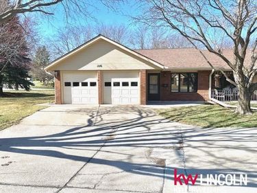 1116 Silver Ridge #17 Road, Lincoln, NE 68510