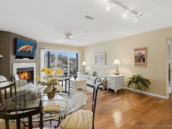 315 Vision Drive, Unit 3E, Camdenton, MO 65020