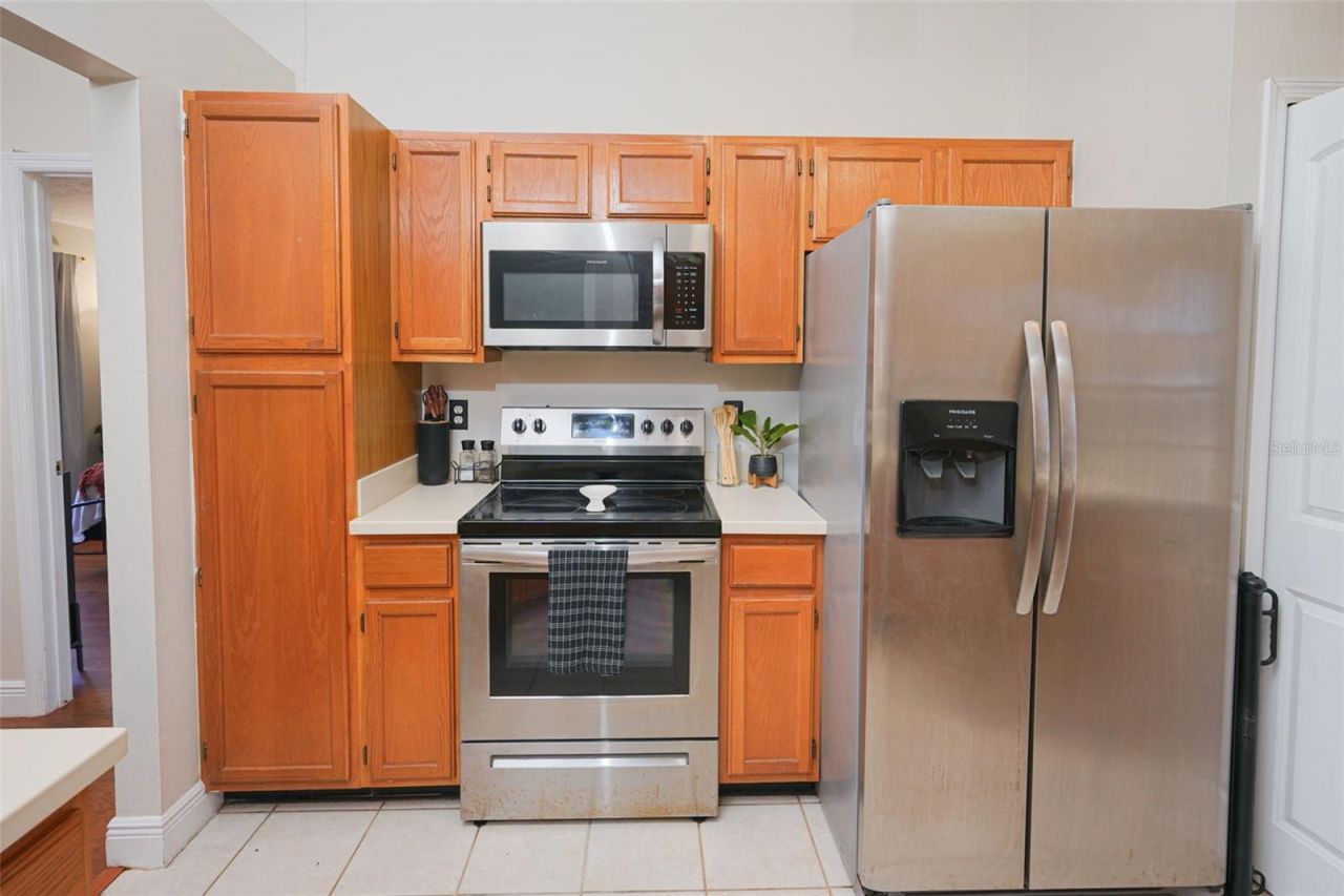 4136 Spring Way Cir , Valrico, FL 33596 Photo