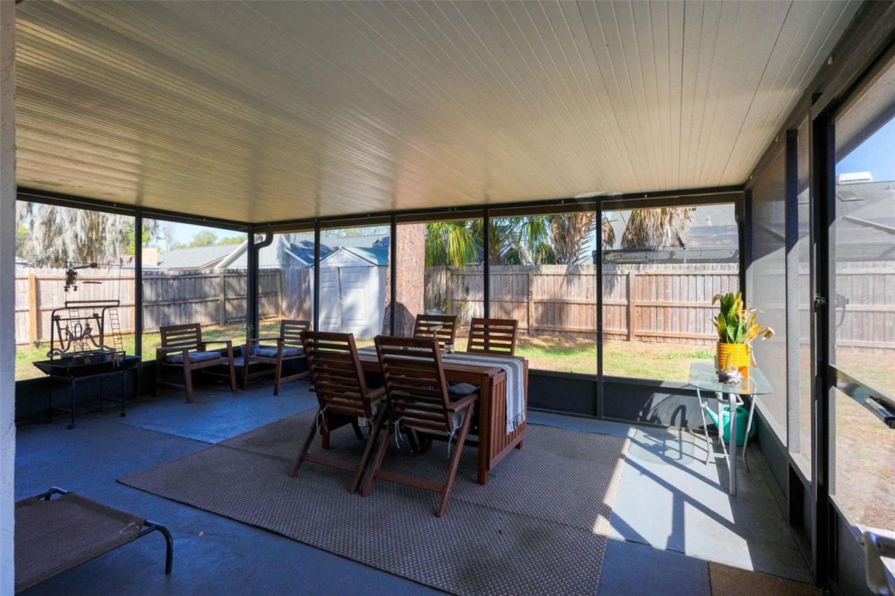 4136 Spring Way Cir, Valrico, FL 33596 Photo