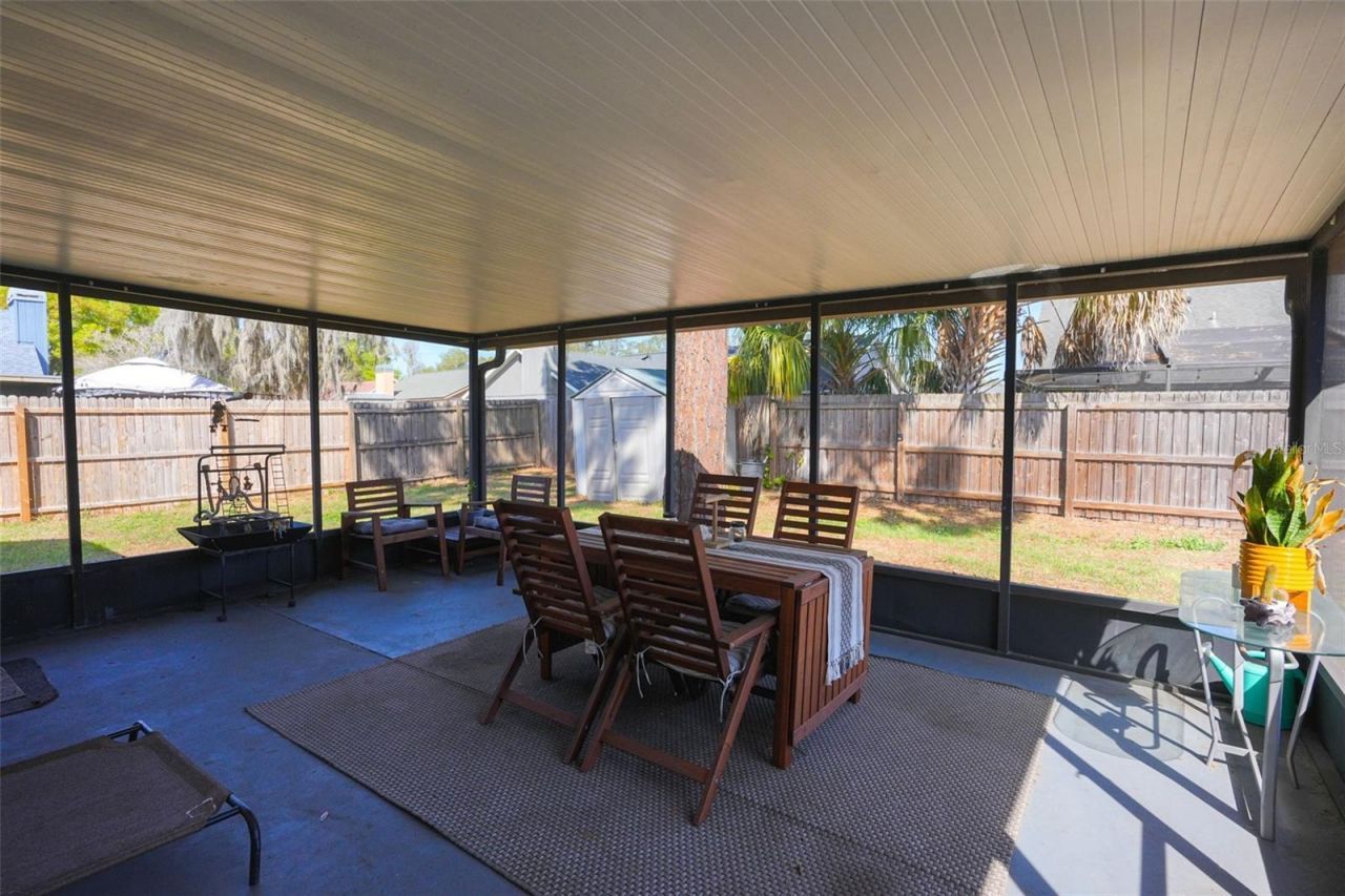 4136 Spring Way Cir, Valrico, FL 33596 Photo