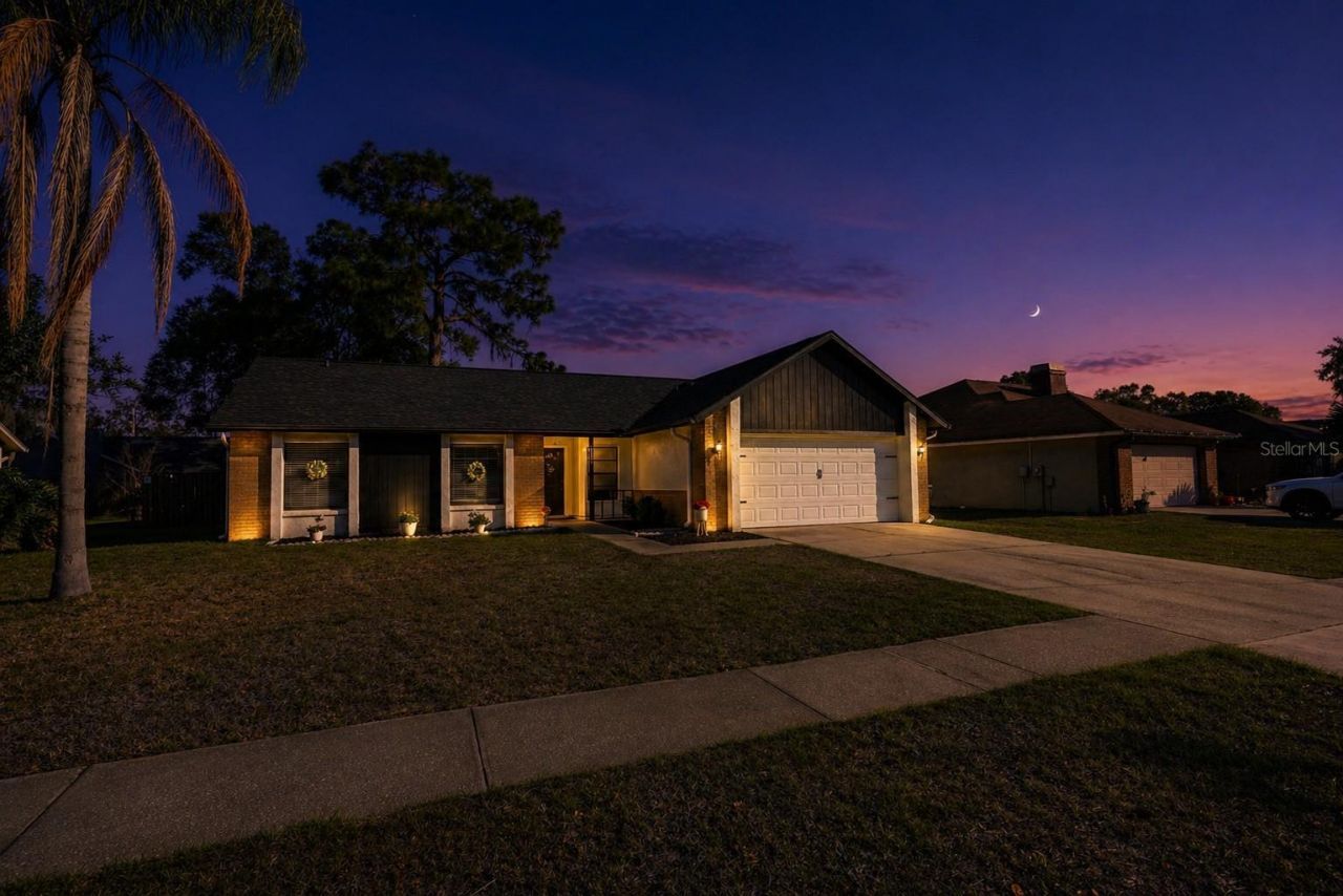 4136 Spring Way Cir, Valrico, FL 33596 Photo