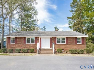 6230 & 6232 Strathmore Road, Chesterfield, VA 23234