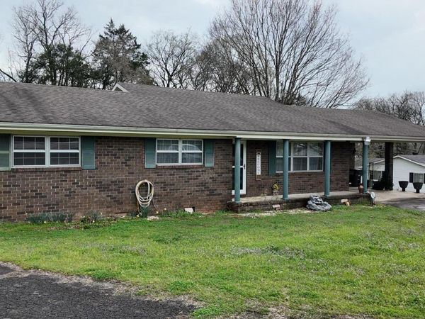 7492 U.S. 41 , Jasper, TN 37347