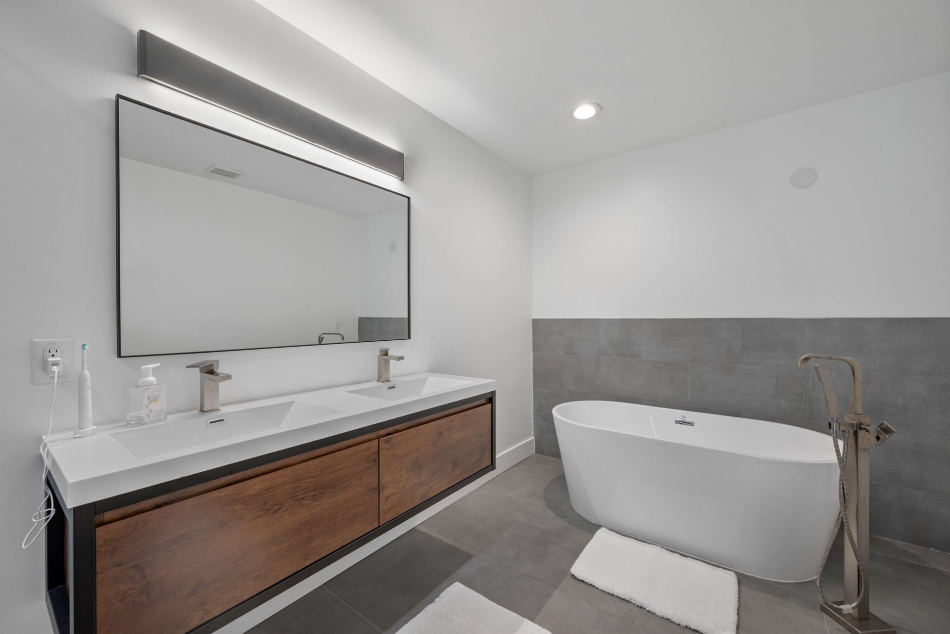 2236 Las Casitas Drive, Wellington, FL 33414 Photo