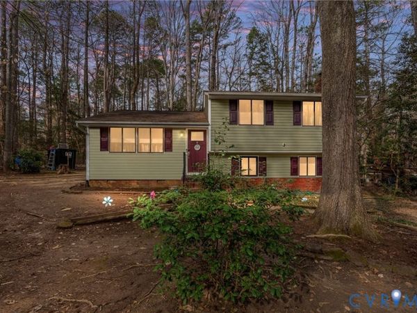 13313 Farm Crest Court, Midlothian, VA 23112