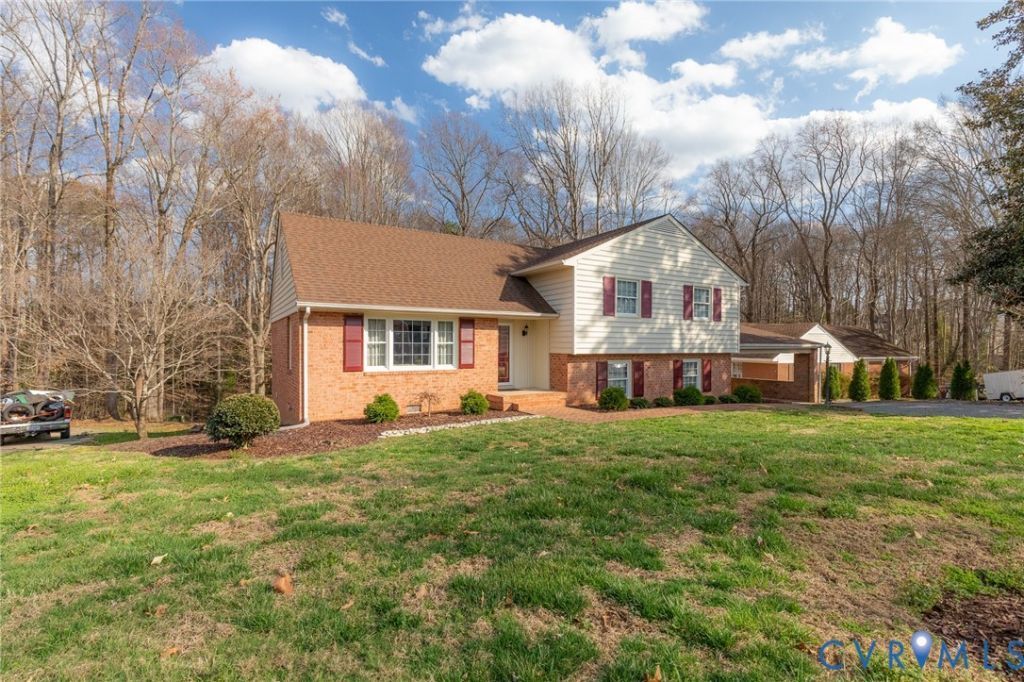 10052 Beechwood Drive, Mechanicsville, VA 23116 Main Photo