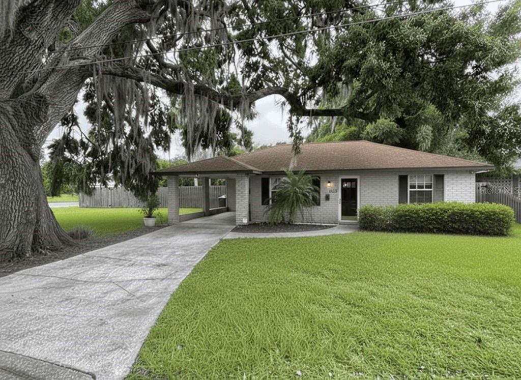 1413 Orange Avenue, Tavares, FL 32778 Main Photo