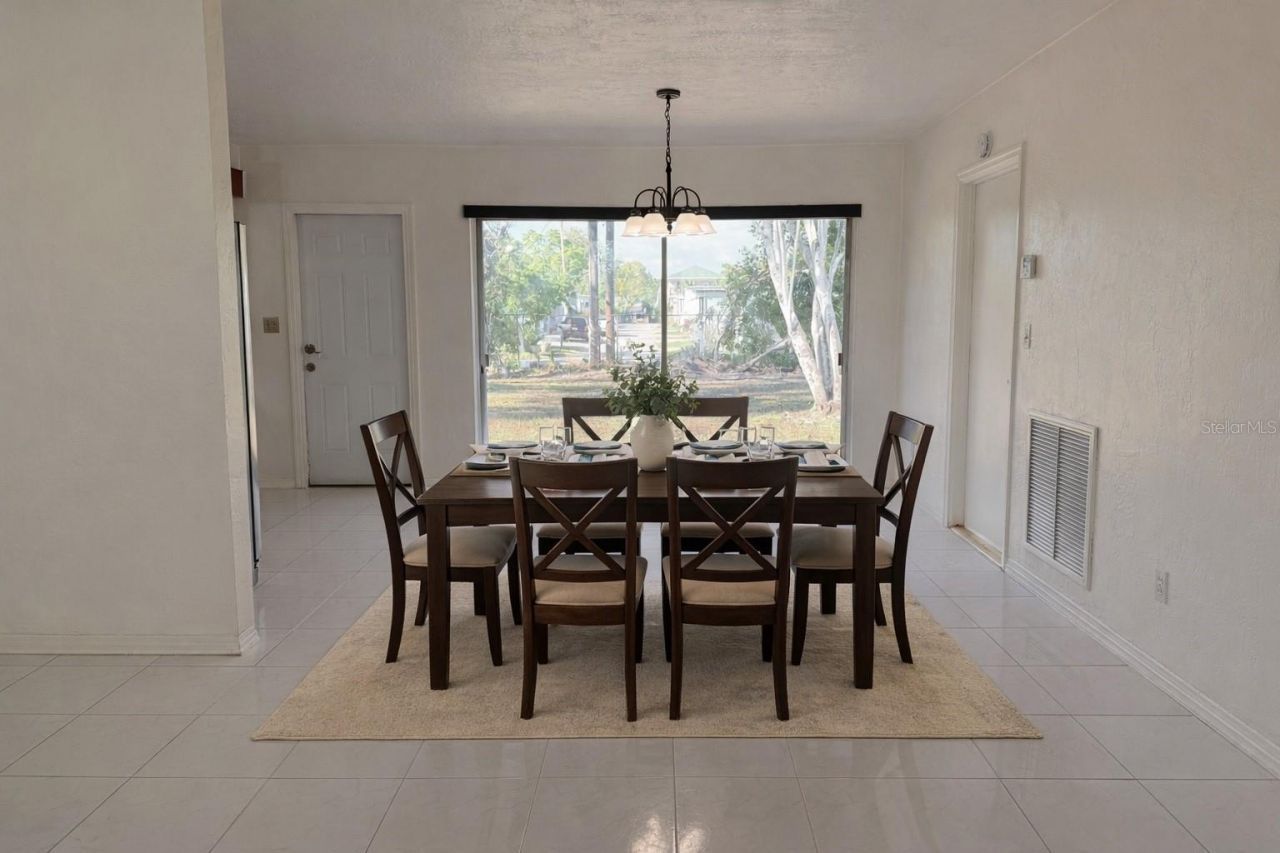 859 72nd Avenue N, Saint Petersburg, FL 33702 Photo