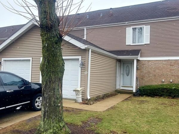 728 Haddam Way , Hanover Park, IL 60133