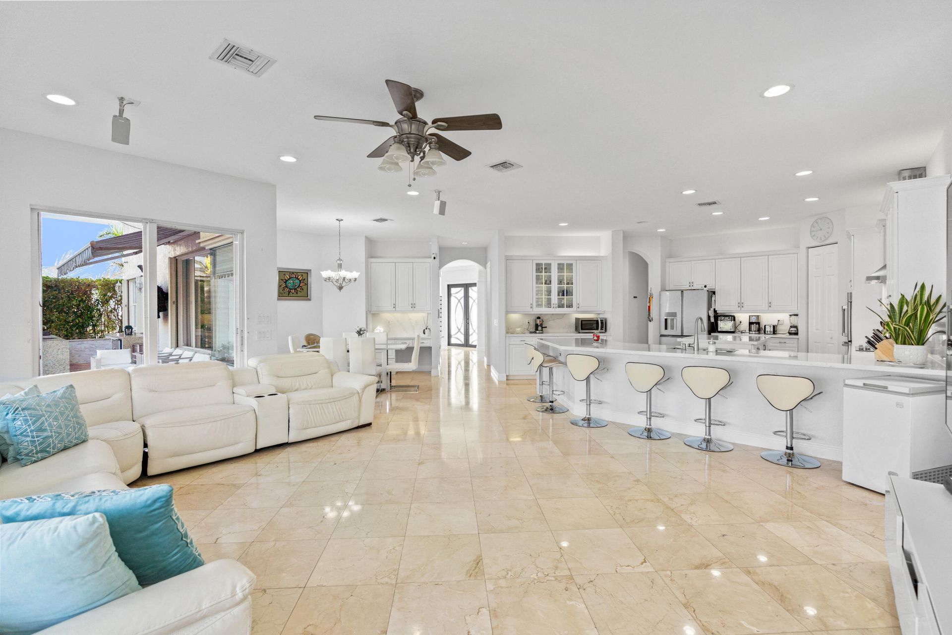 4918 SW 195th Ter, Miramar, FL 33029 Photo