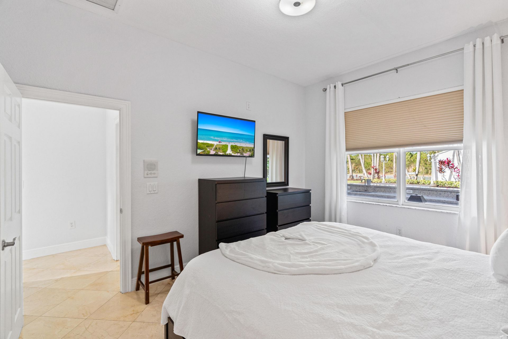 4918 SW 195th Ter, Miramar, FL 33029 Photo