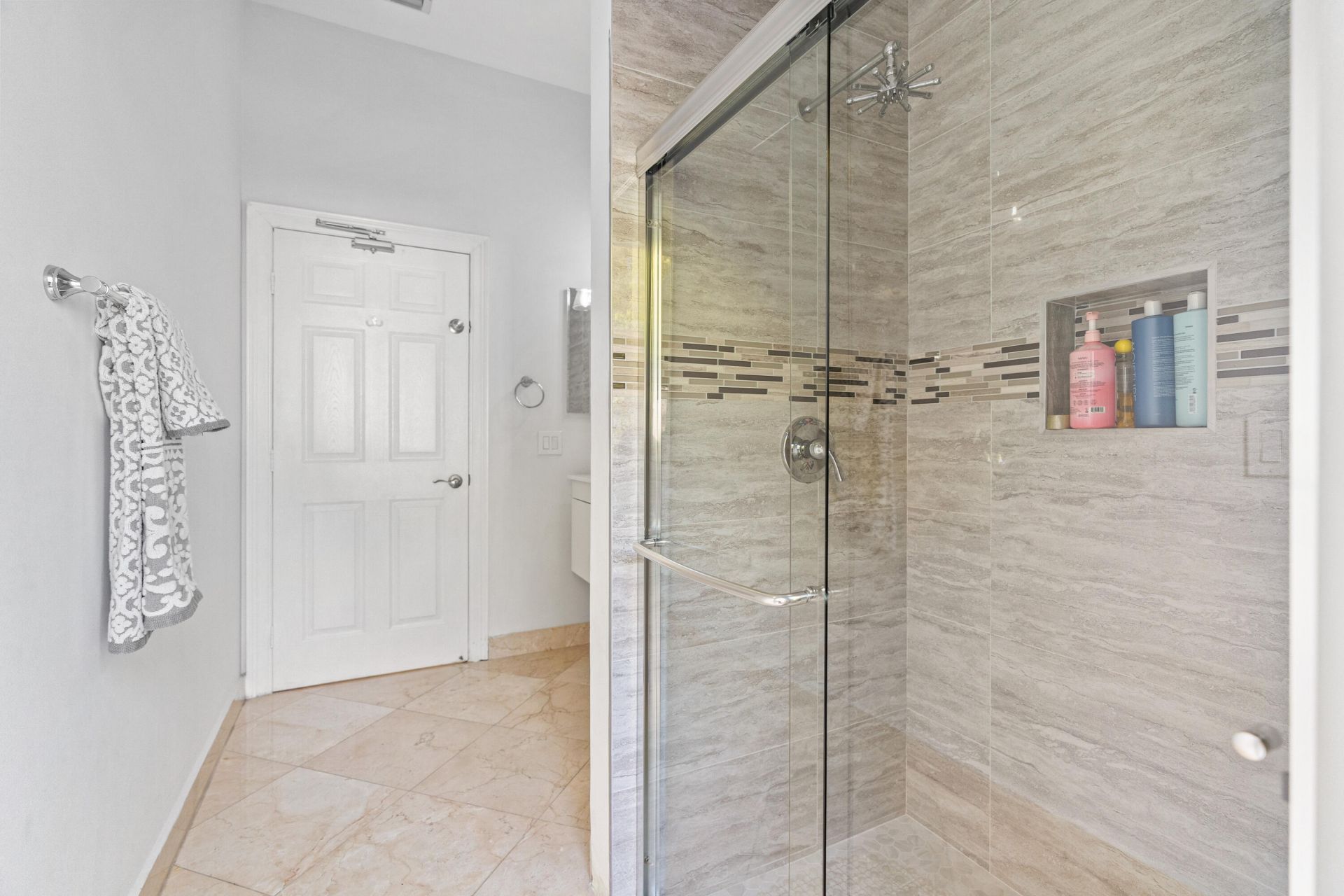 4918 SW 195th Ter, Miramar, FL 33029 Photo