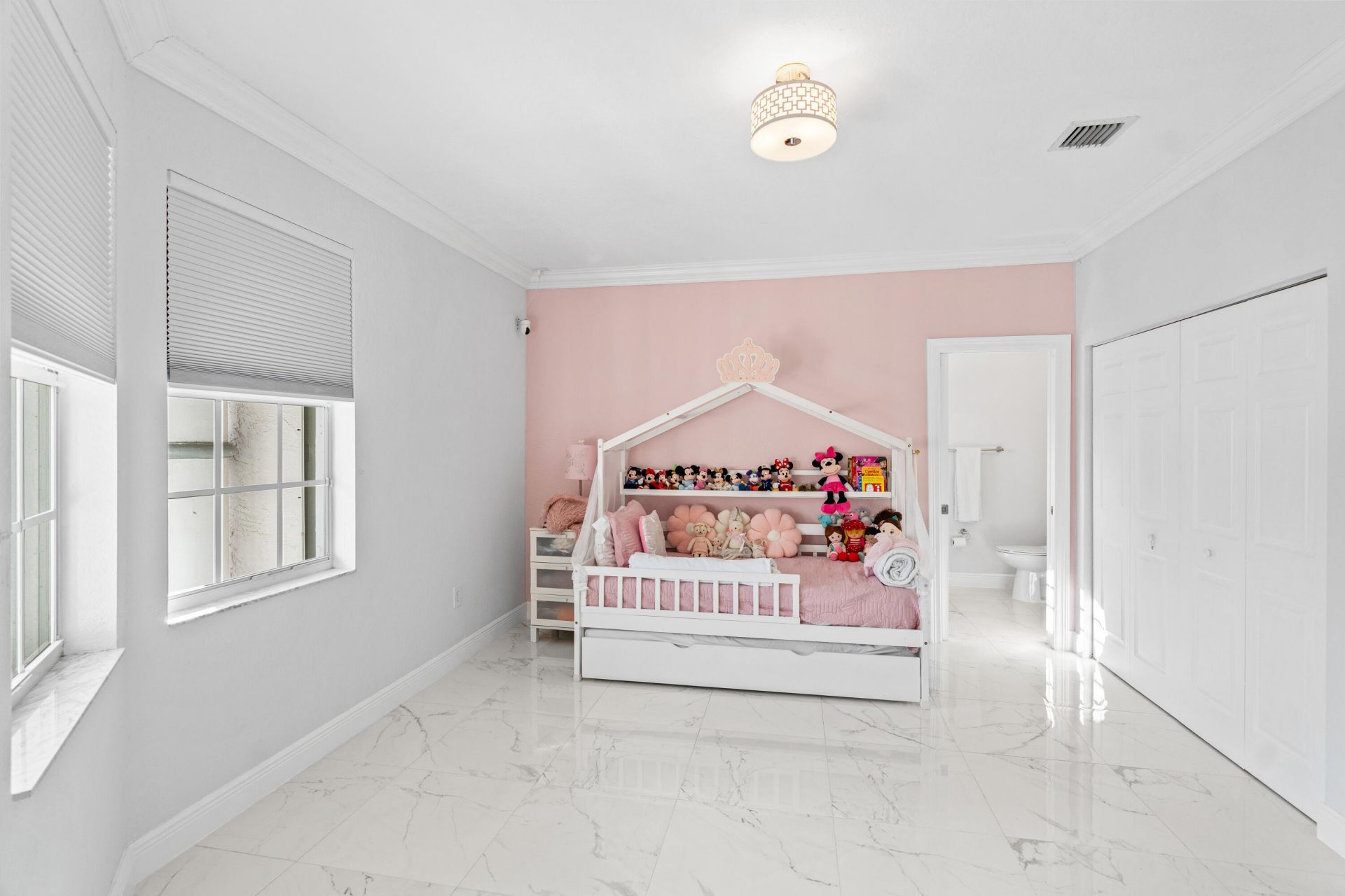 4918 SW 195th Ter, Miramar, FL 33029 Photo