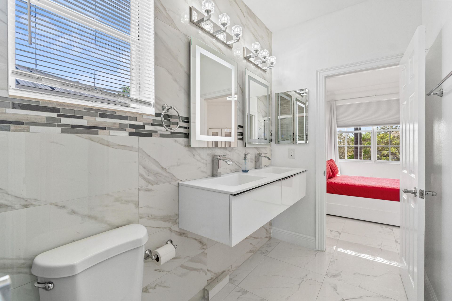 4918 SW 195th Ter, Miramar, FL 33029 Photo