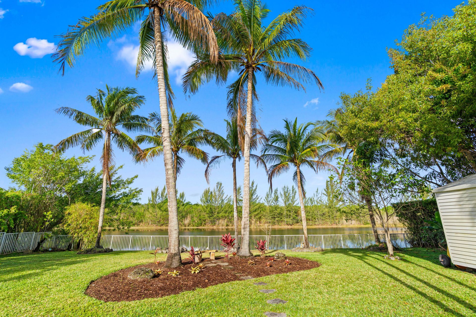 4918 SW 195th Ter, Miramar, FL 33029 Photo