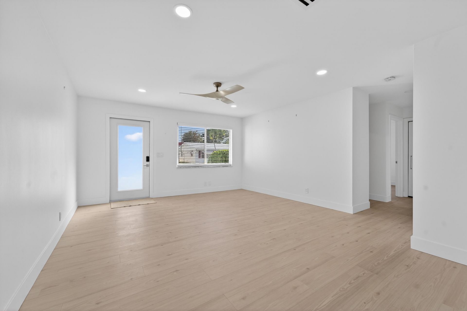 2095 SW 14 Avenue Sw, Boynton Beach, FL 33426 Photo