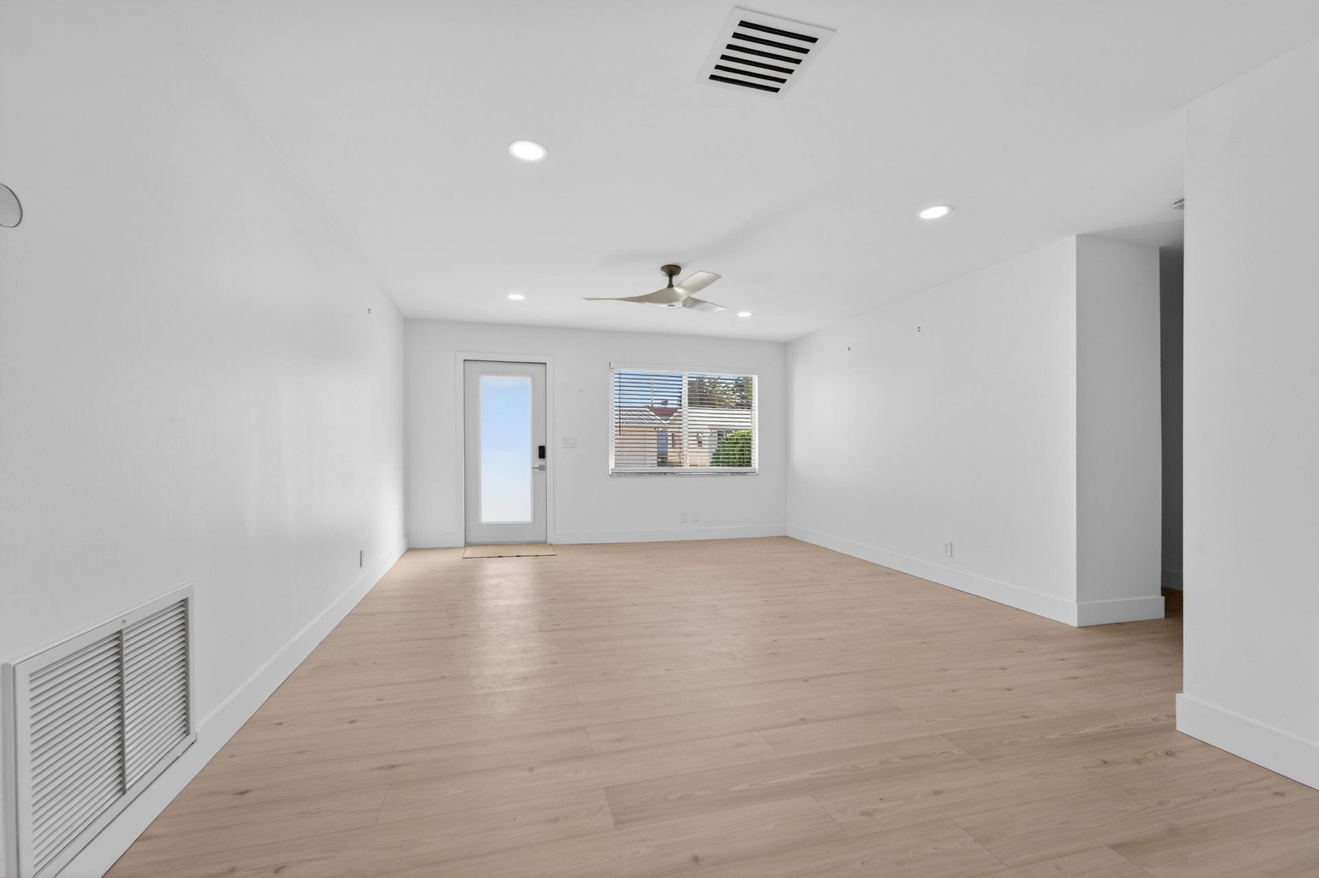 2095 SW 14 Avenue Sw, Boynton Beach, FL 33426 Photo