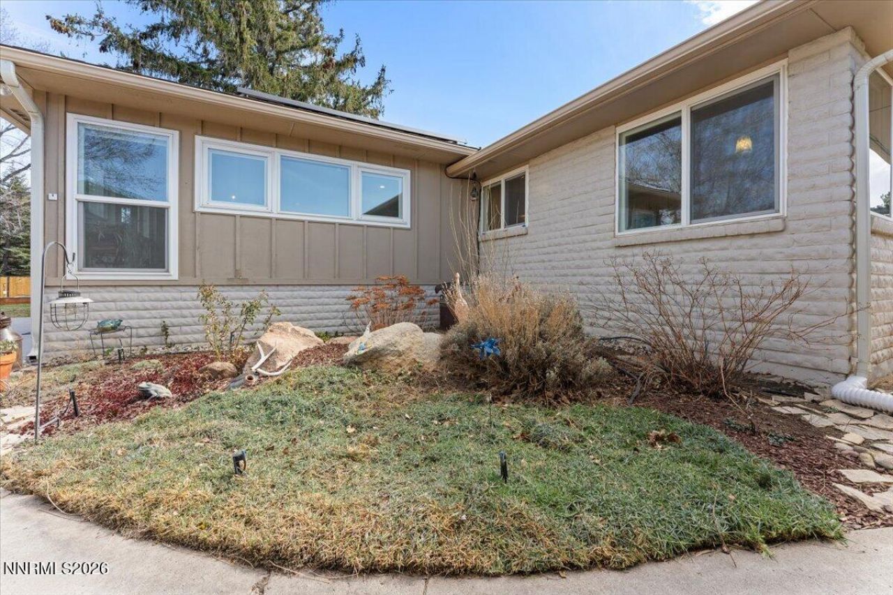 120 Drew Drive, Reno, NV 89511 Photo