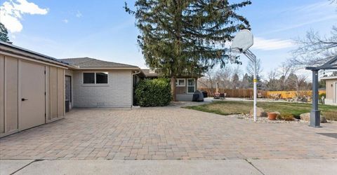 120 Drew Drive, Reno, NV 89511 Photo