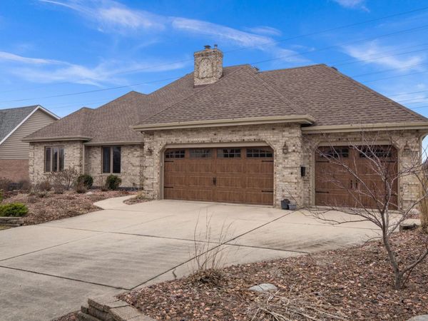 11042 Mayflower Lane , Orland Park, IL 60467