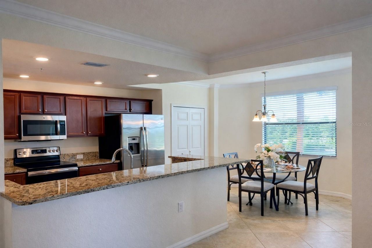 16804 Vardon Terrace, Unit 307, Bradenton, FL 34211 Photo