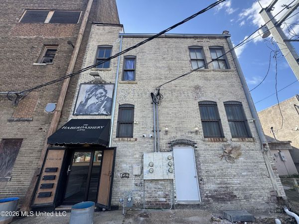 228 Yazoo Avenue, Clarksdale, MS 38614