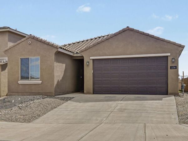 1136 Vallecito Loop NW, Los Lunas, NM 87031