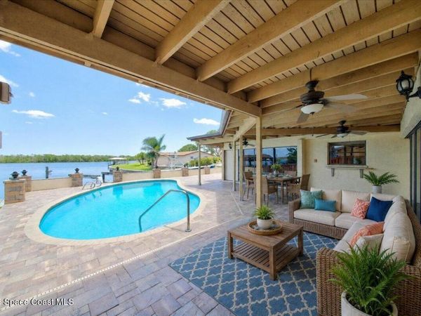2530 Sykes Creek Drive, Merritt Island, FL 32953