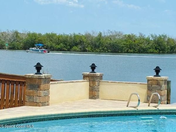 2530 Sykes Creek Drive, Merritt Island, FL 32953