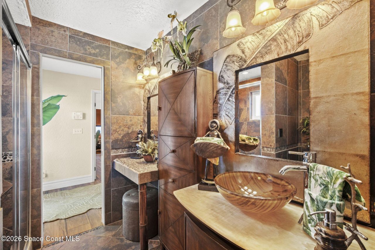 601 Monroe Avenue , Cape Canaveral, FL 32920 Photo