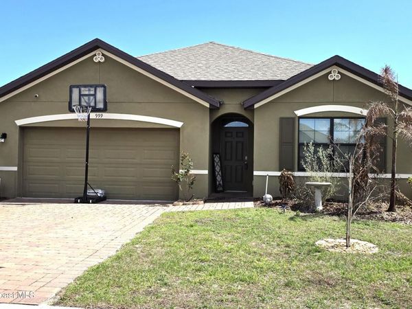999 Remington Green Drive SE, Palm Bay, FL 32909
