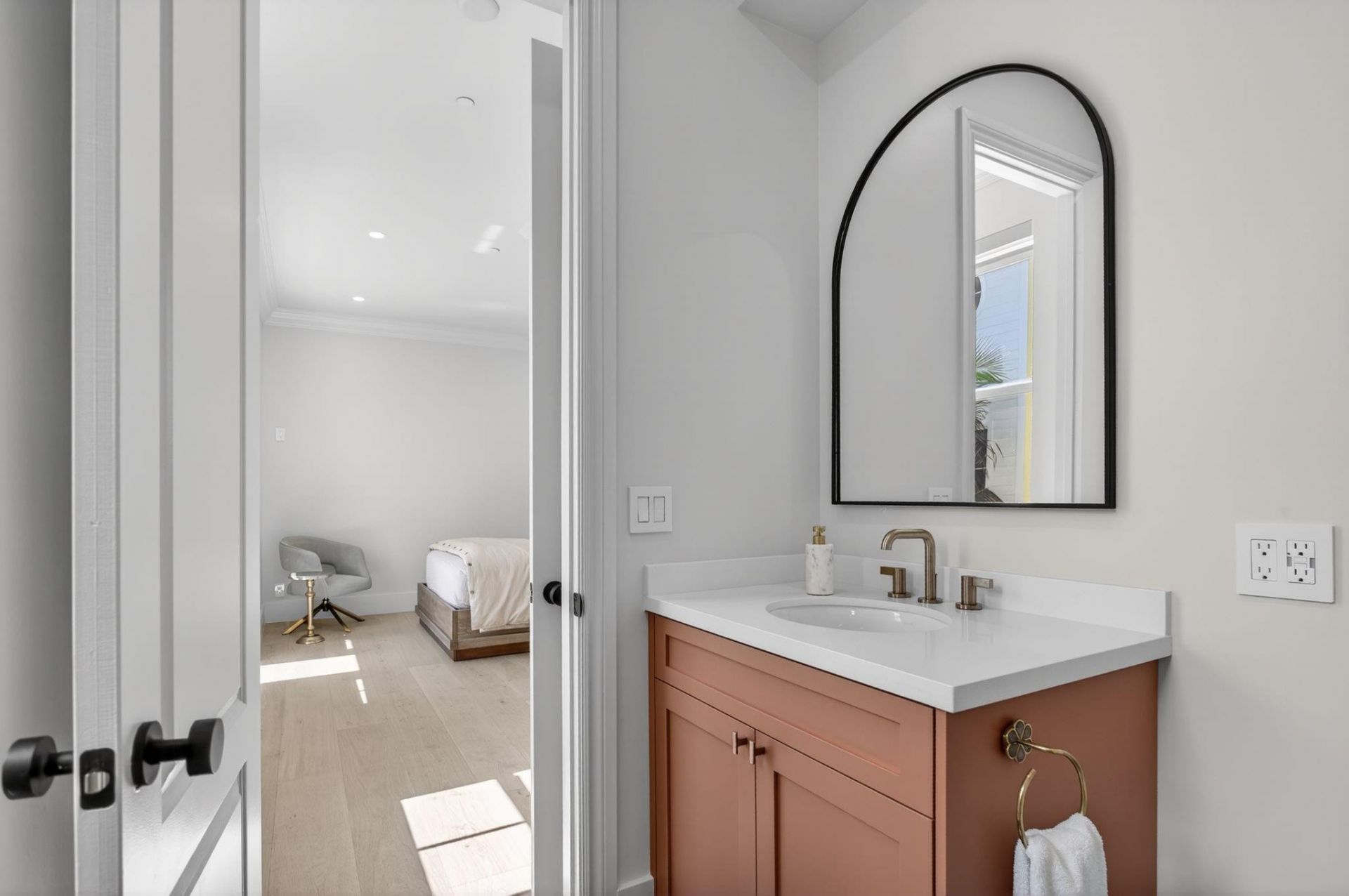 4332 Seagrape Drive, Unit 7, Lauderdale by the Sea, FL 33308 Photo