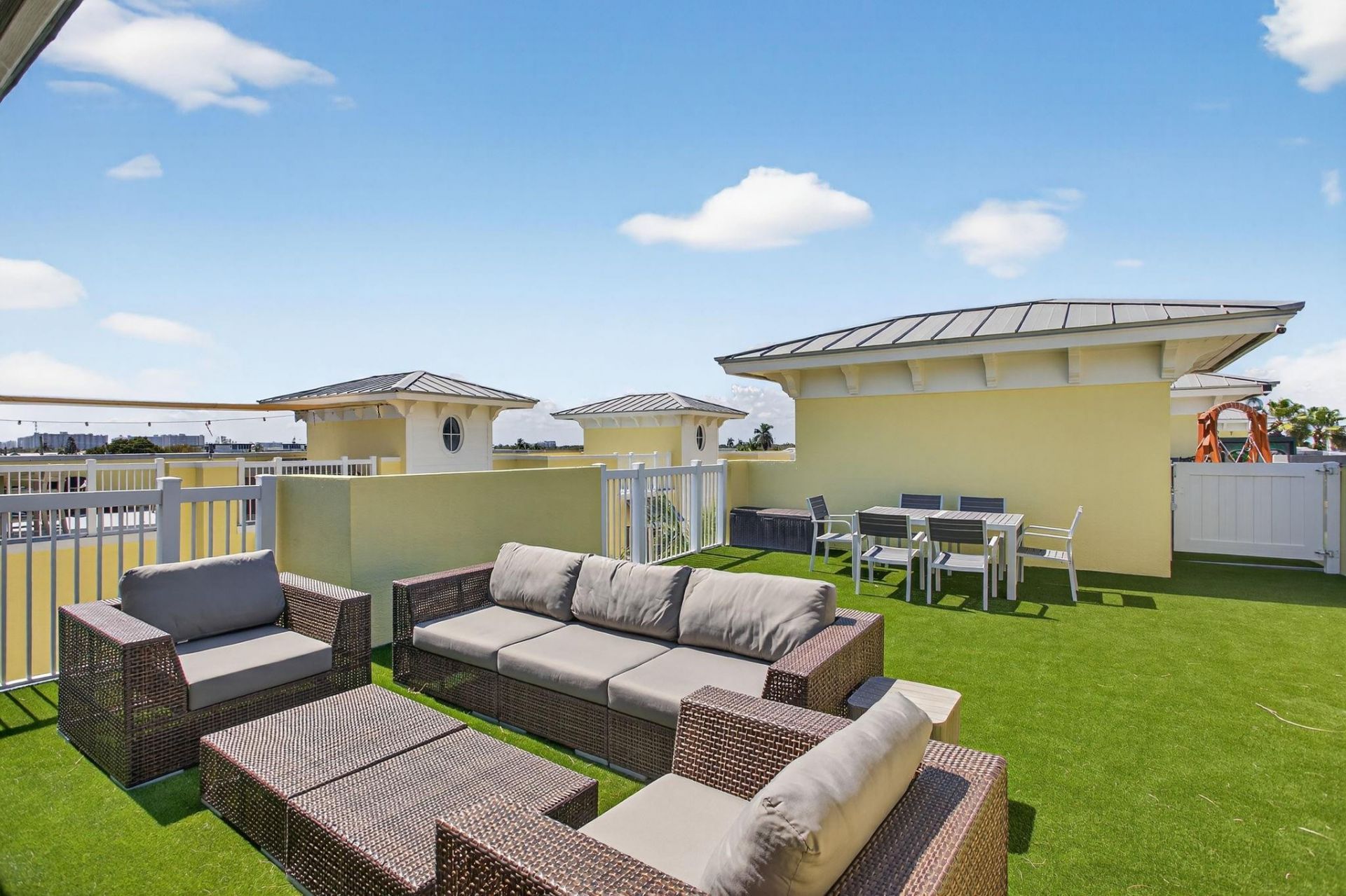 4332 Seagrape Drive, Unit 7, Lauderdale by the Sea, FL 33308 Photo