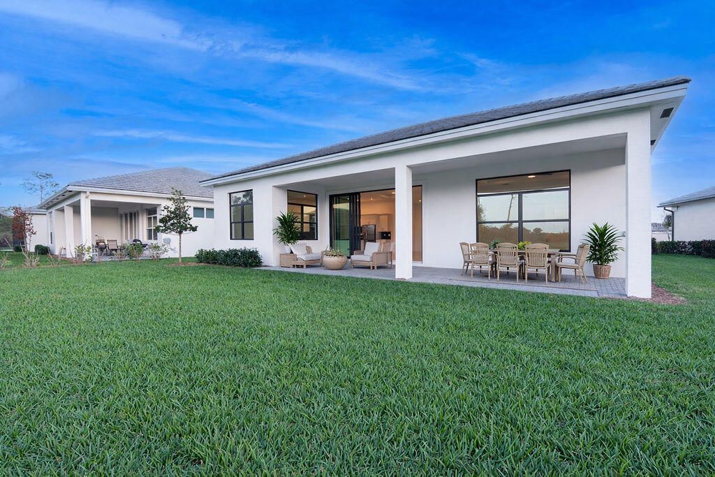 2293 SE Canopy Cove Lane, Port Saint Lucie, FL 34984 Photo